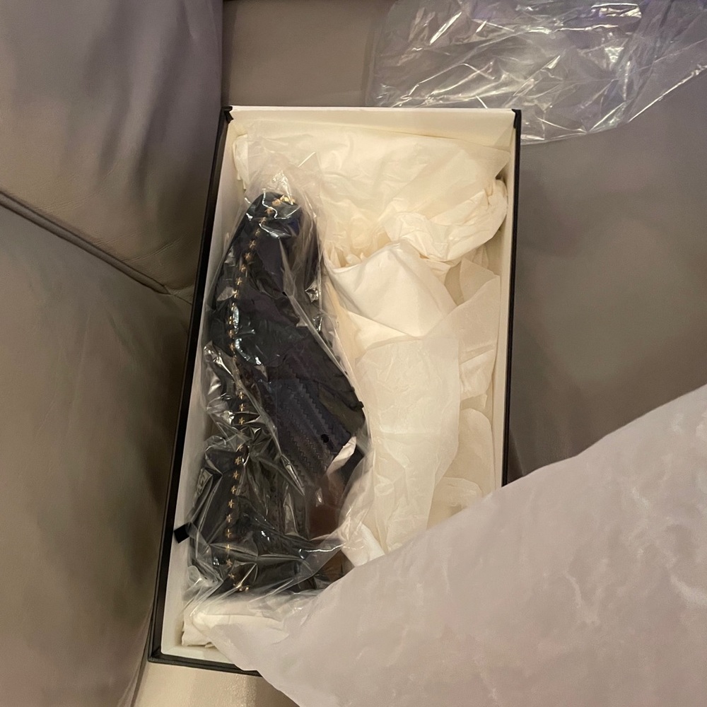 Gucci men’s brand new! - Picture 5 of 6